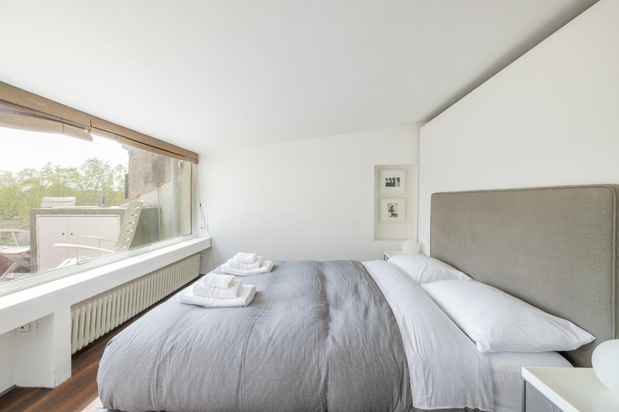 Farnesi Terrace Penthouse Appartement